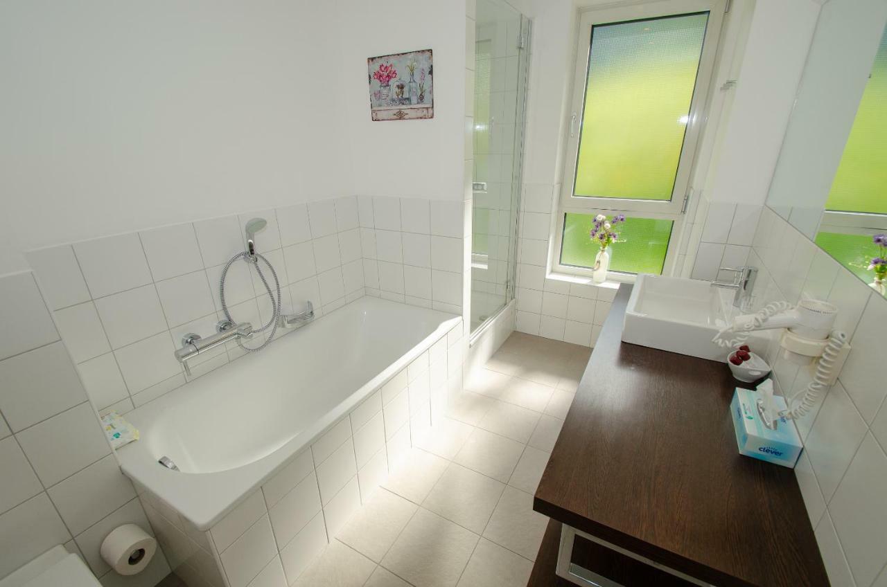 Finest Apartments Glacier View By All In One Apartments Капрун Екстериор снимка